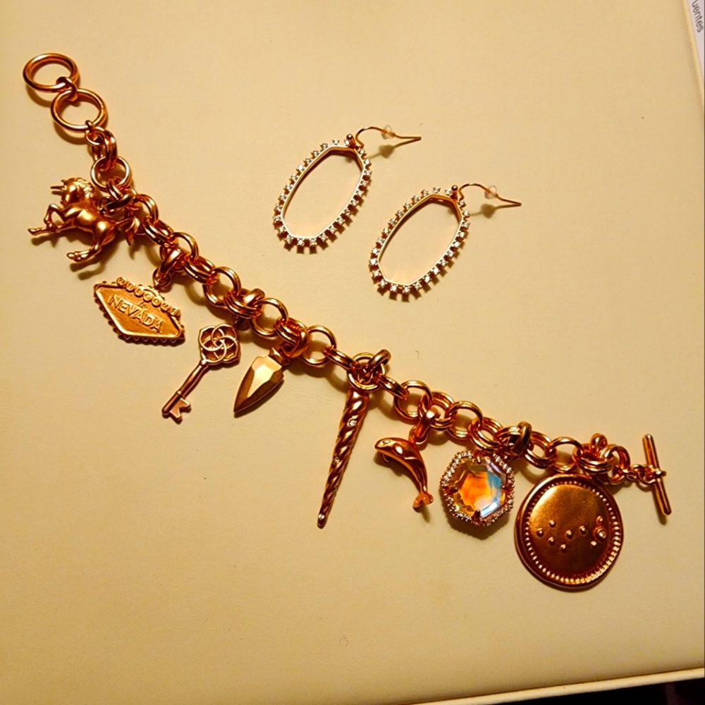 Kendra Scott charm braclet..NO earrings..